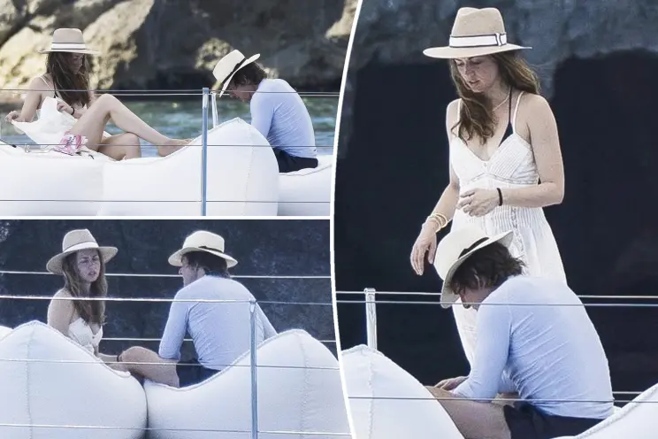 Ana Tom Crouise On Yacht