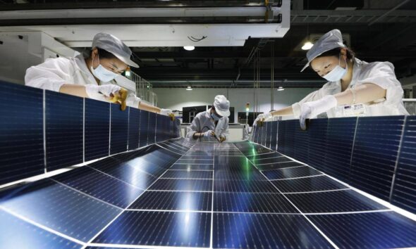 2025 12 08 China Solar Panels Production