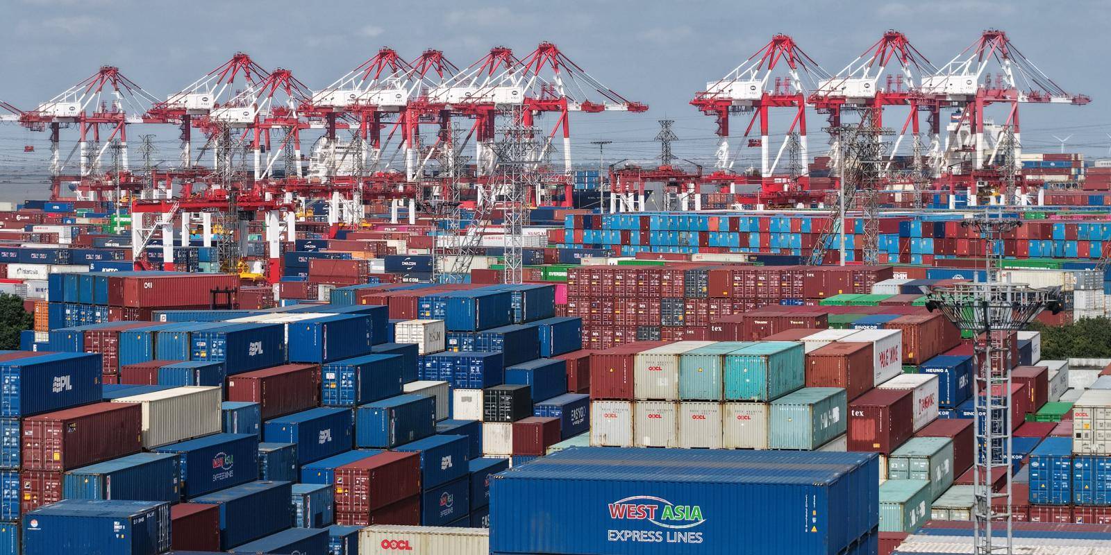 2025 12 08 China Surplus