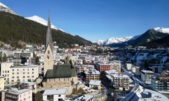 19sp Davos Qanda Inyt 01 Tvql Superjumbo